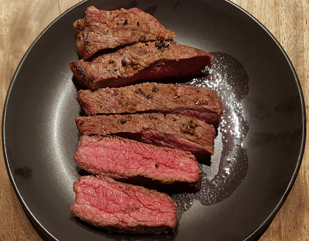 Borsos mustáros steak