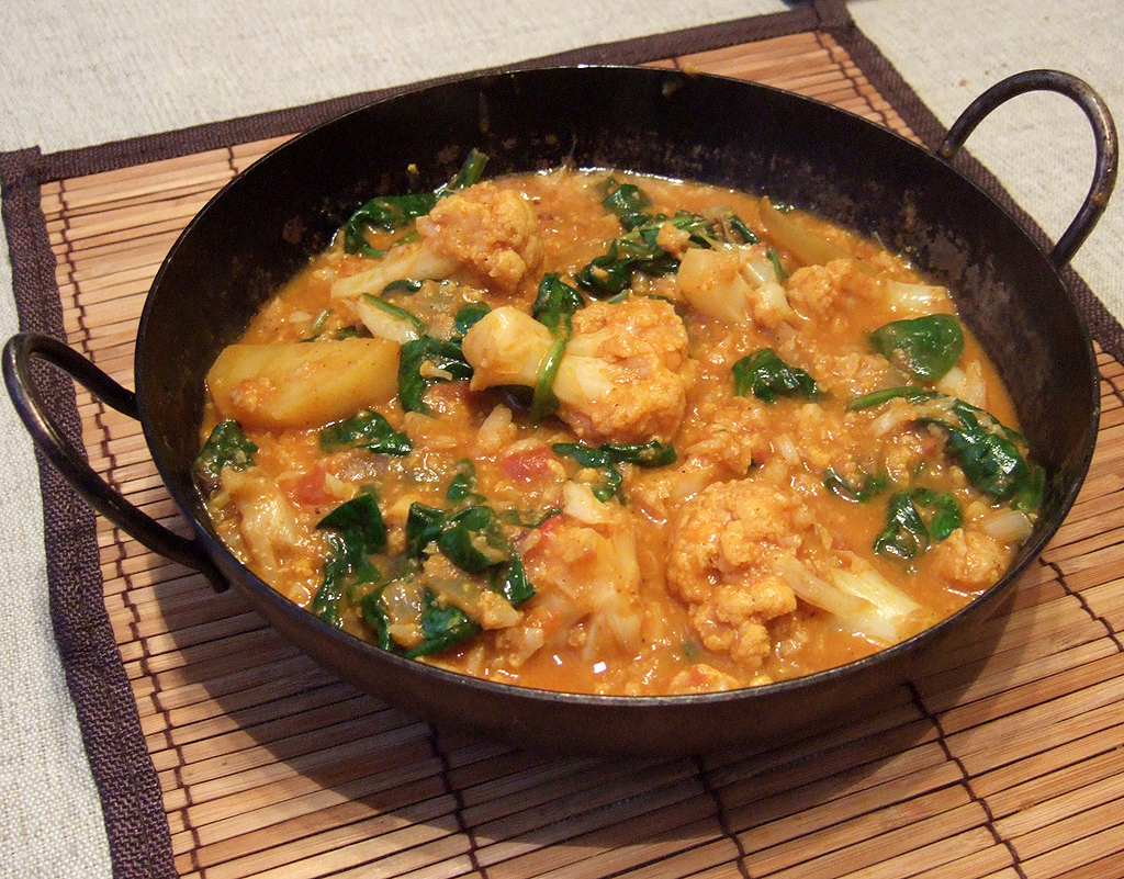 Kókuszos karfiol curry
