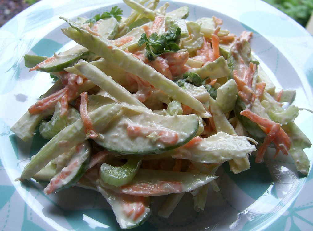 Édeskömény coleslaw
