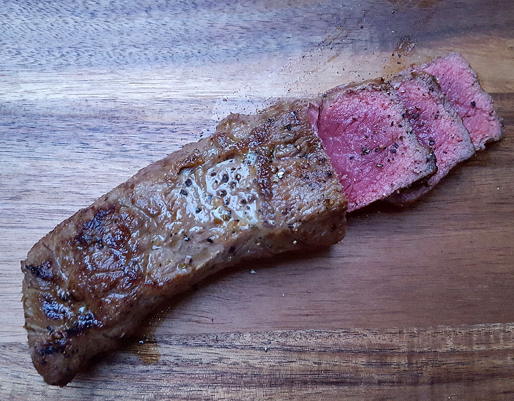 Grillezett flat iron steak