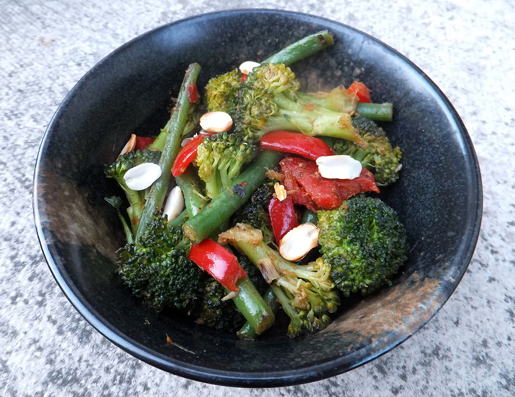 Thai brokkoli és zöldbab