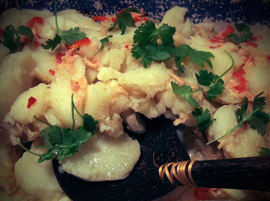 Thai krumplisaláta