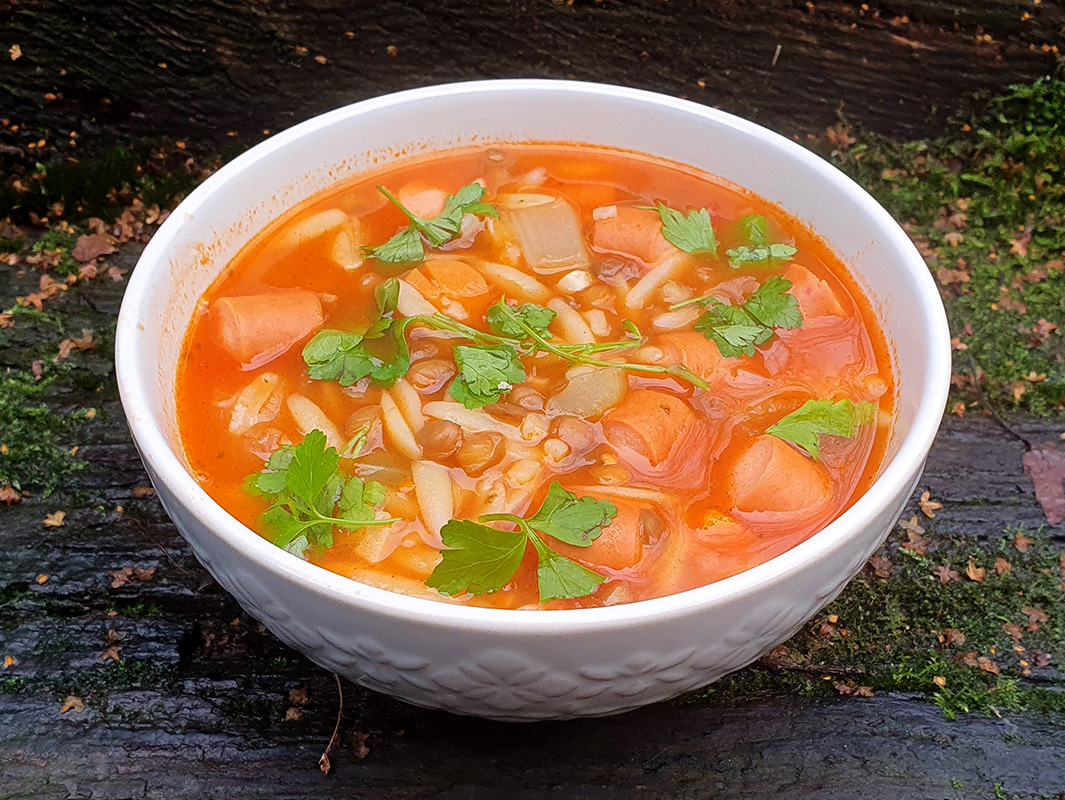 Újévi minestrone leves